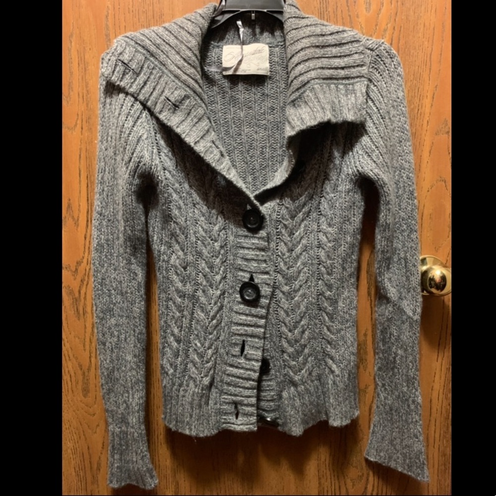 Aeropostale button up thick sweater